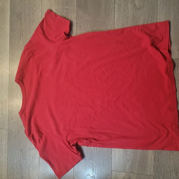 Nautica Men's Red T-Shirt - Picture 3 of 4
